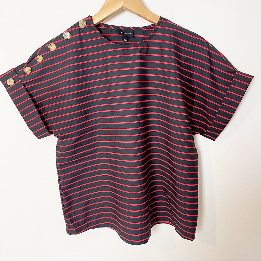 Who What Wear, Striped Black and Red Top Size Small